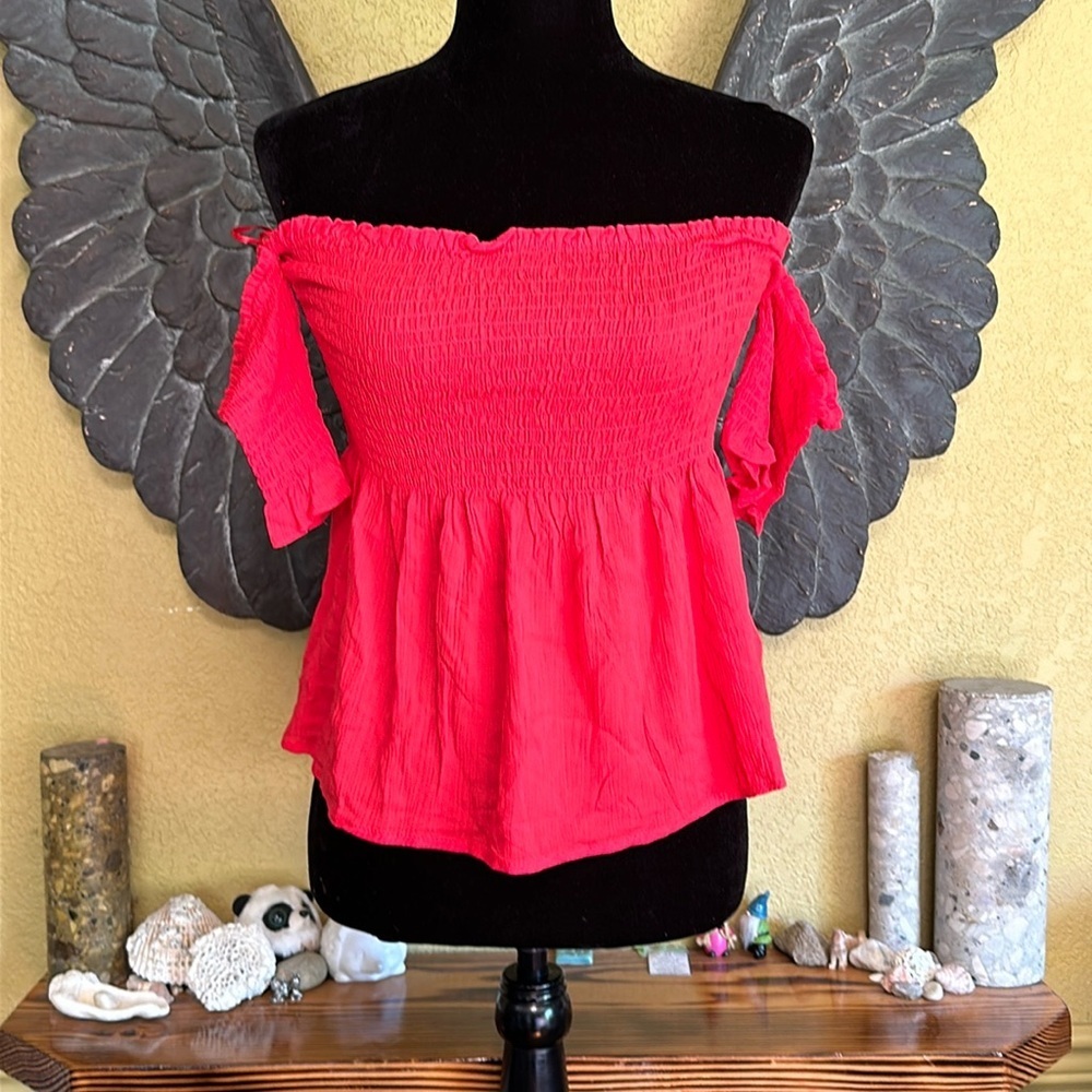 SWS Crop Top With Offset Sleeves